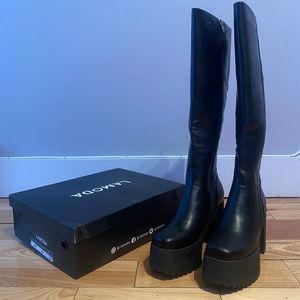 LAMODA Miracle Aligner Knee High Boots - Size 7